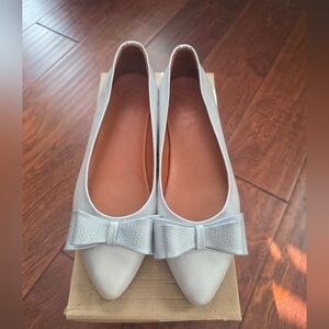 Silver Leather Ballet Flats With Bow